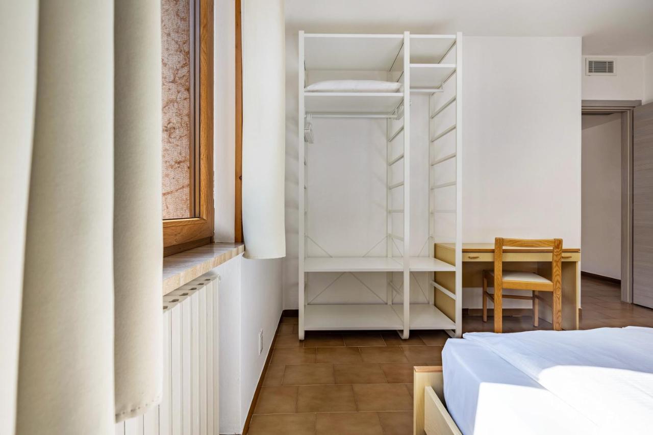 Casa Milani Malcesine Apt 4 Lägenhet Exteriör bild